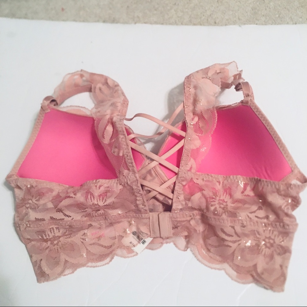 VS Pink Push Up - Picture 3 of 7